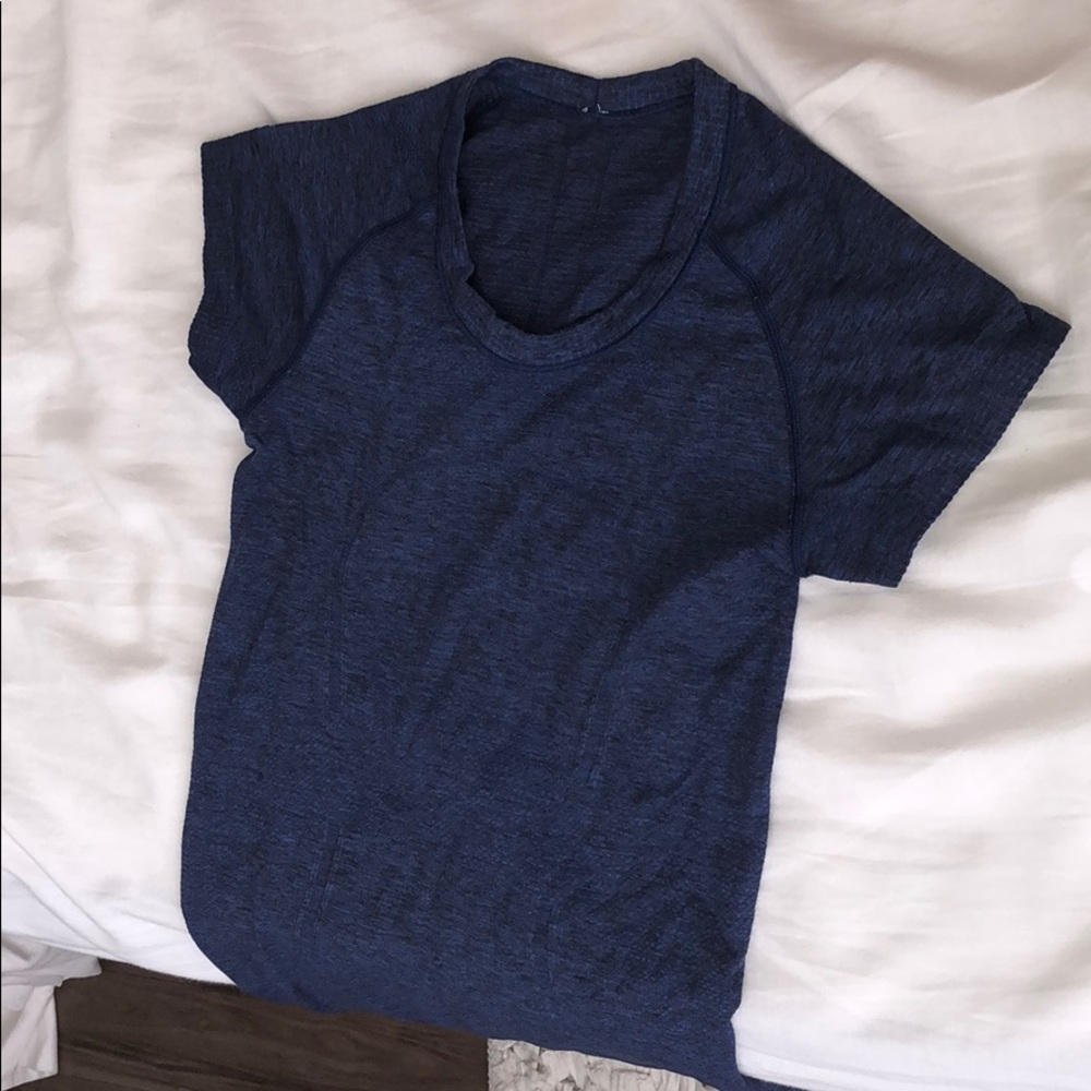 Lulu lemon swiftly tech short sleeve